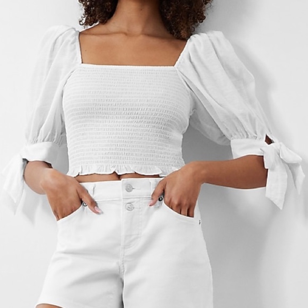 Express Bow Sleeve Crop Top